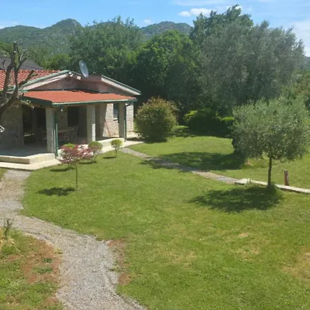 Rustic Montenegro Bridje Будинок відпочинку