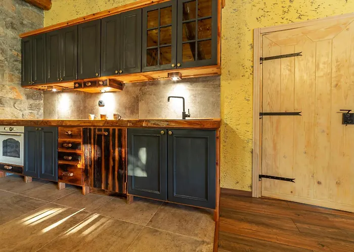 Rustic Montenegro Bridje בית נופש