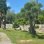 Rustic Montenegro Bridje Podgorica