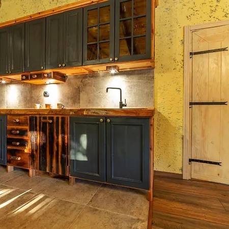 Rustic Montenegro Bridje Ferienhaus