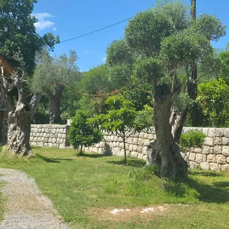 Сasa de vacaciones Rustic Montenegro Bridje Podgorica